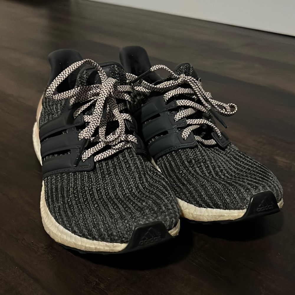 adidas Women's Energy Cloud V Running Shoe